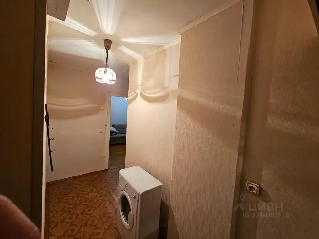 1-к кв. Краснодарский край, Армавир ул. Советской Армии, 20 (30.0 м) - Фото 1