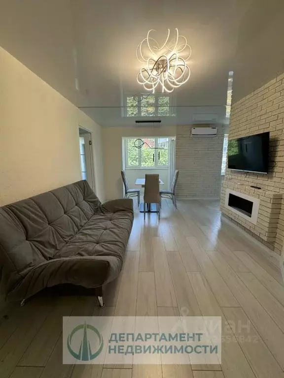 2-к кв. Краснодарский край, Краснодар Колхозная ул., 18 (56.0 м) - Фото 1