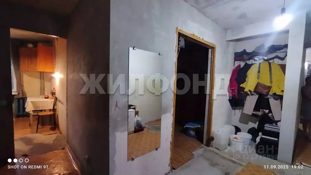 3-к кв. Брянская область, Брянск Коммунальная ул., 77 (71.0 м) - Фото 0