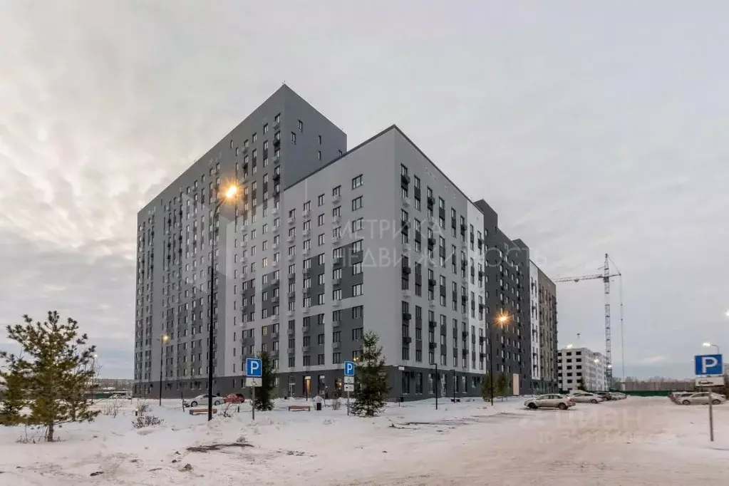 1-к кв. Тюменская область, Тюмень ул. Республики, 204к11 (41.2 м) - Фото 1