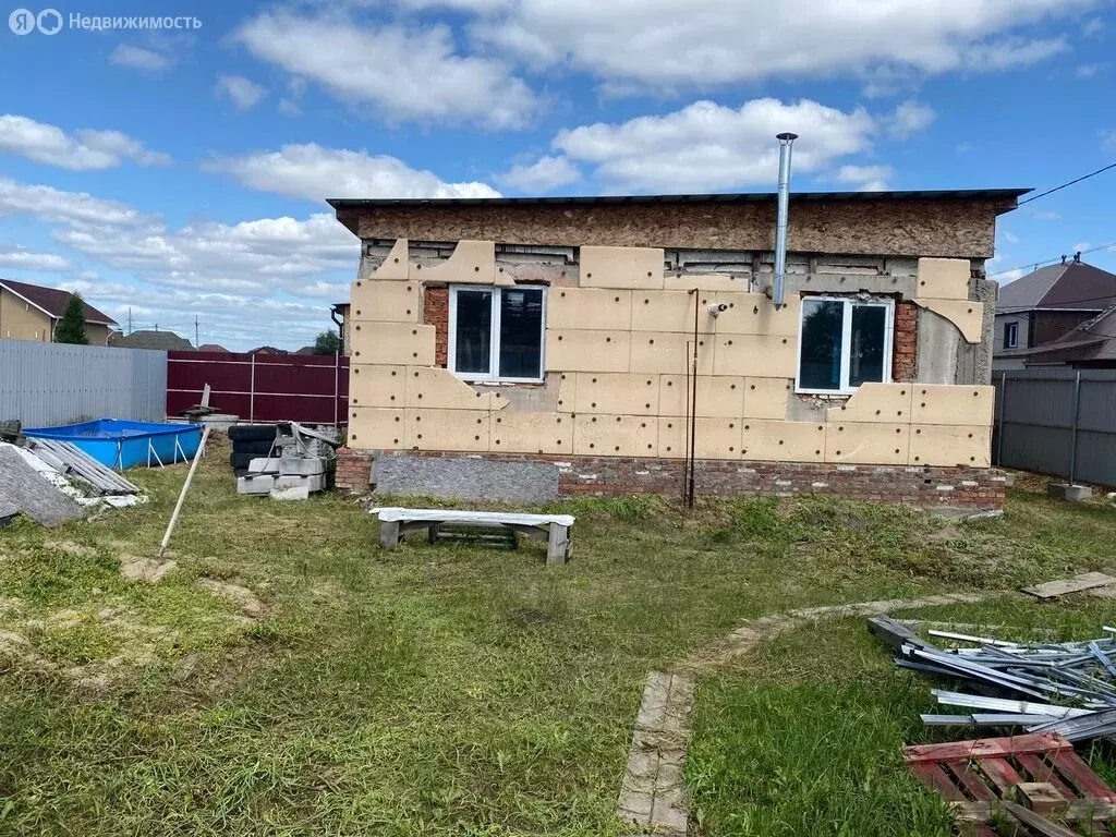 Дом в посёлок Магистральный, Солнечная улица, 45 (100 м) - Фото 0