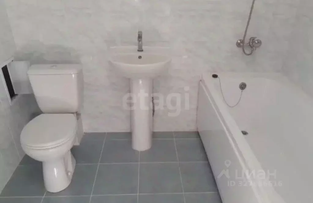 Студия Тюменская область, Тюмень ДОК мкр, ул. Ботаническая, 1к1 (26.0 ... - Фото 1