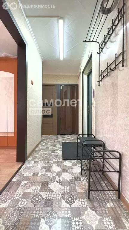 2-комнатная квартира: посёлок городского типа Бачатский, Комсомольская ... - Фото 1