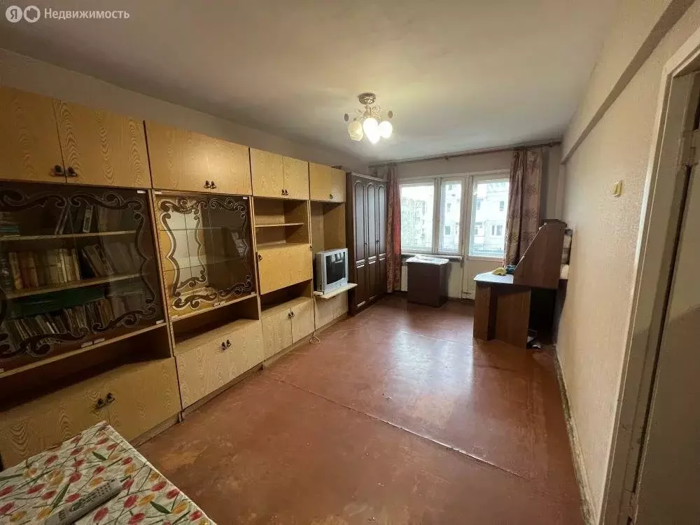 2-комнатная квартира: Иркутск, улица Розы Люксембург, 327 (41.3 м) - Фото 1