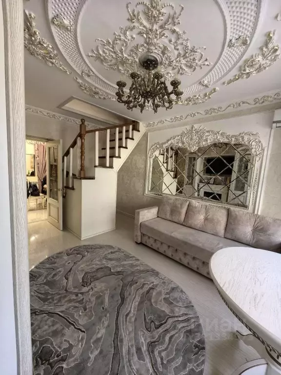 2-к кв. Астраханская область, Астрахань ул. Урицкого, 33 (45.0 м) - Фото 1