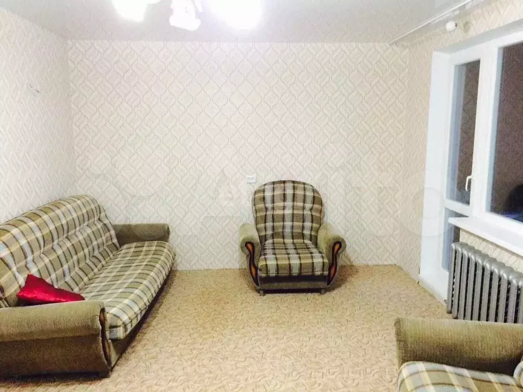 1-к. квартира, 35 м, 9/9 эт. - Фото 0