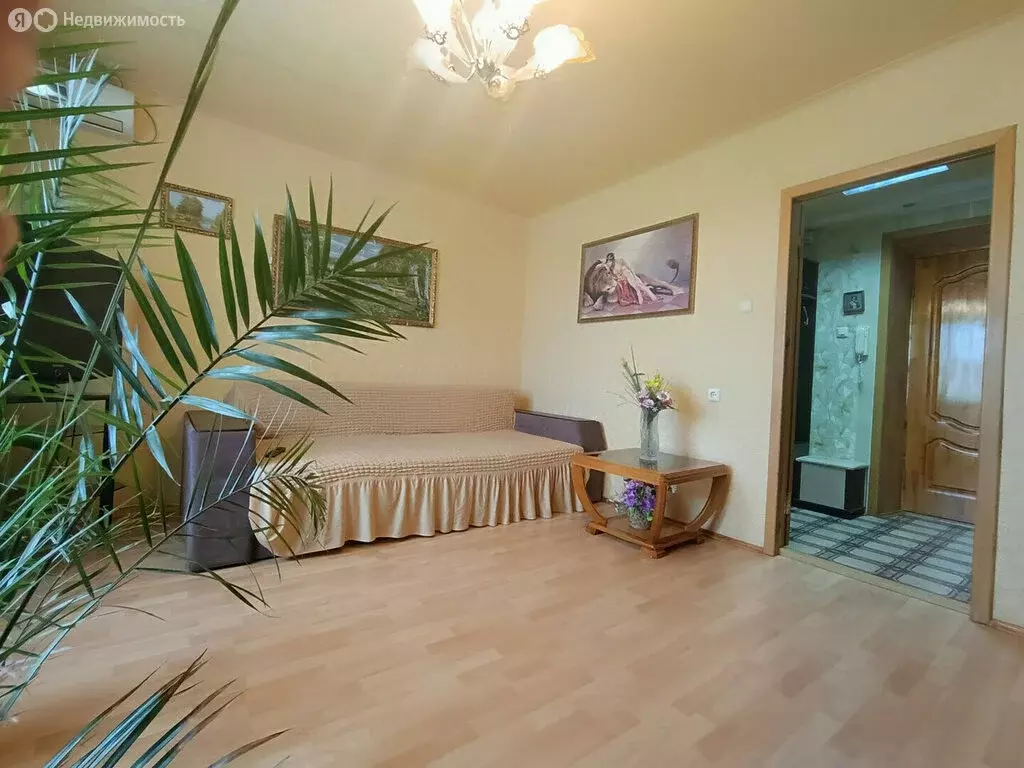 4-комнатная квартира: Оренбург, Новая улица, 6 (73.9 м) - Фото 0