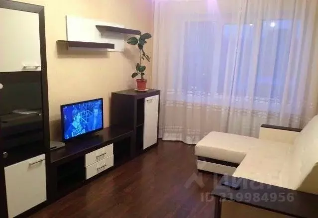 1-к кв. Карелия, Лоухи пгт ул. Шмагрина, 8А (35.0 м) - Фото 0