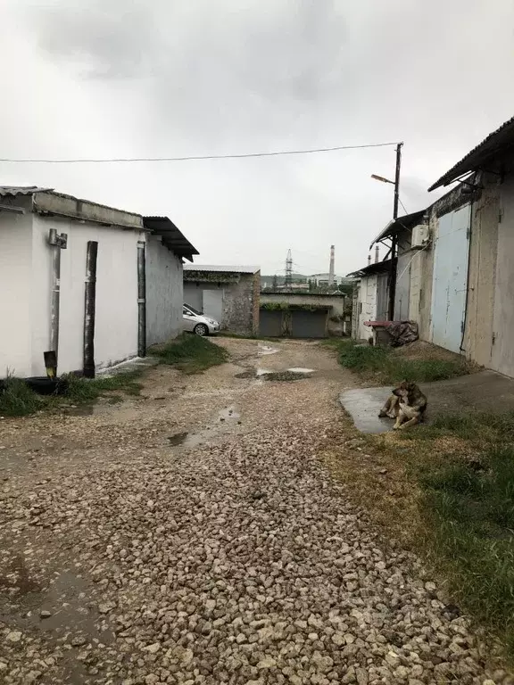 Гараж в Крым, Керчь ш. Индустриальное (30 м) - Фото 0