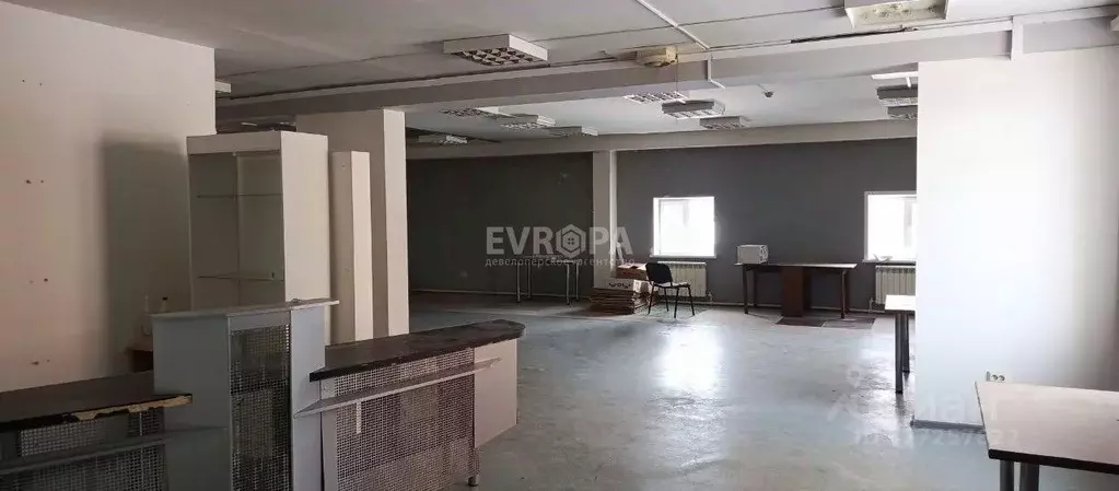 Помещение свободного назначения в Ульяновская область, Ульяновск ул. ... - Фото 1