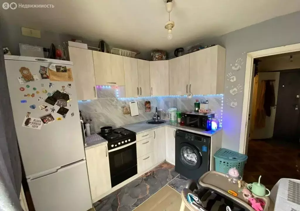 1-комнатная квартира: Конаково, улица Строителей, 18 (37 м) - Фото 2