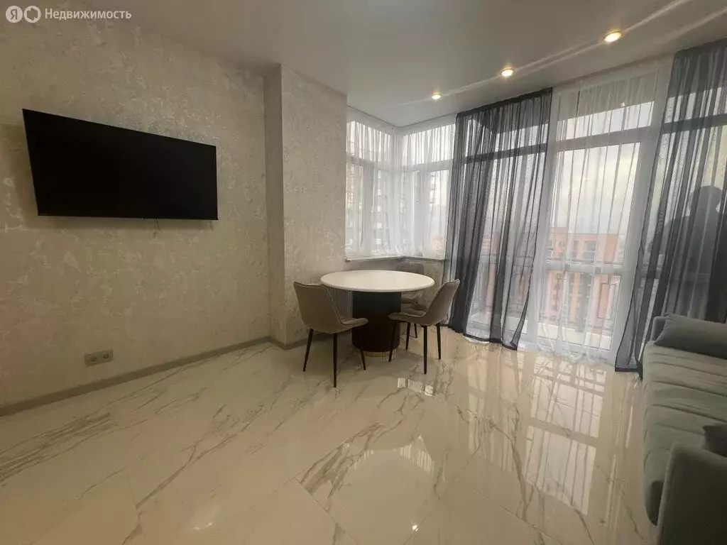 1-комнатная квартира: Владикавказ, улица Гастелло, 71А (50 м) - Фото 1