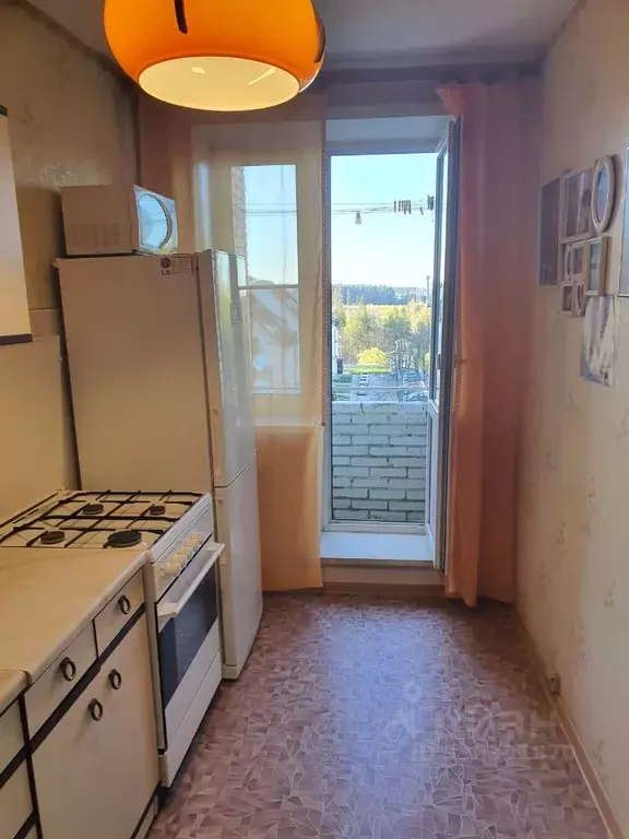 2-к кв. Московская область, Химки Сходня мкр, ул. Микояна, 5 (41.8 м) - Фото 1