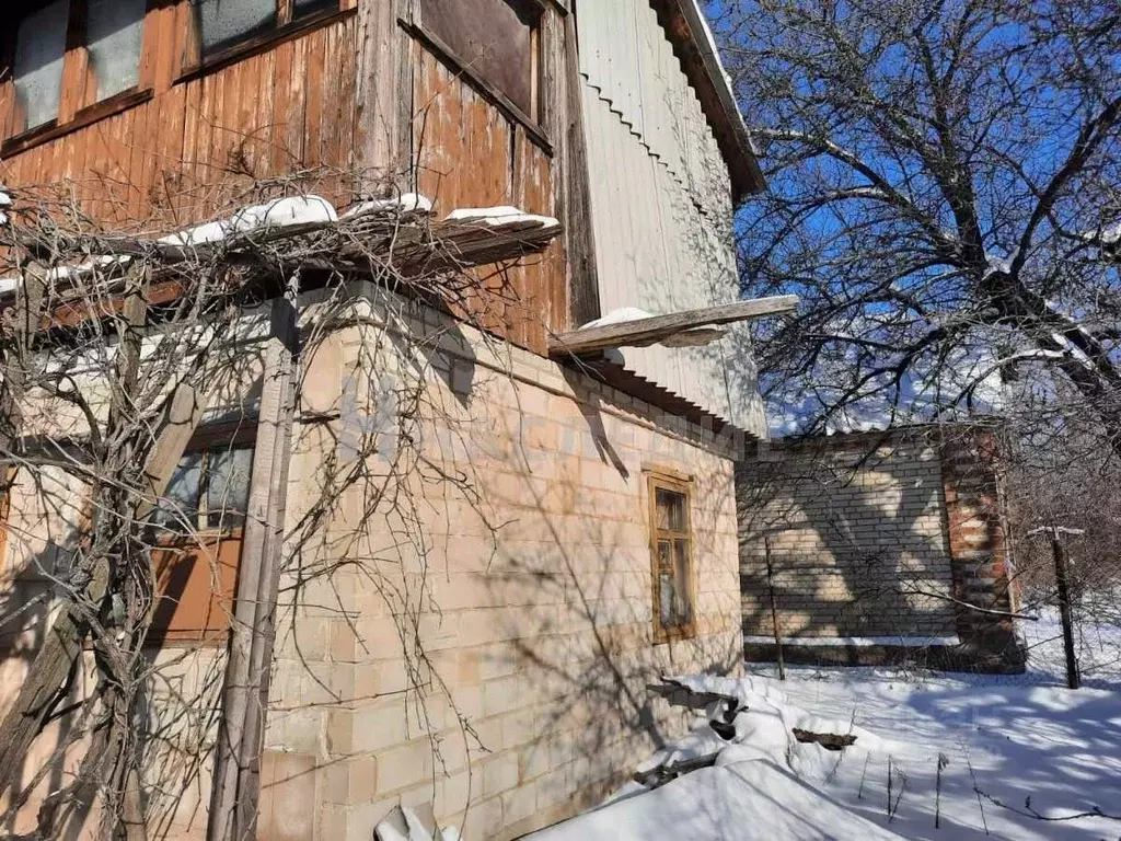 Дом в Ростовская область, Каменск-Шахтинский Тургеневская ул. (45 м) - Фото 0