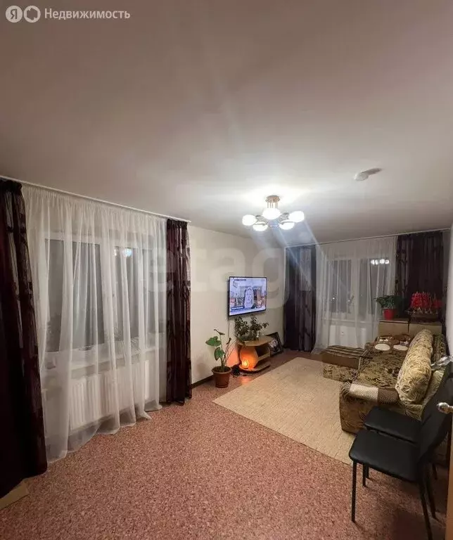 2-комнатная квартира: Киров, улица Энтузиастов, 52А (58.3 м) - Фото 1