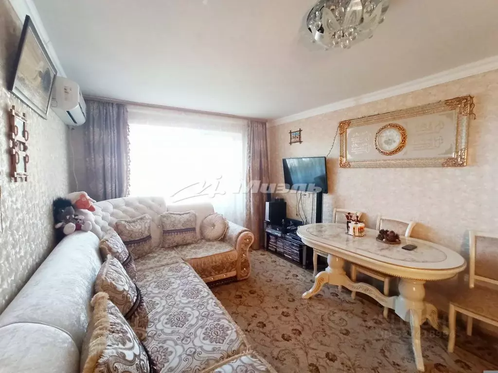 2-к кв. Крым, Белогорский район, с. Крымская Роза ул. Юбилейная, 3 ... - Фото 1