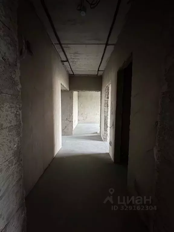 3-к кв. Кабардино-Балкария, Нальчик ул. Шогенова, 77 (92.0 м) - Фото 1