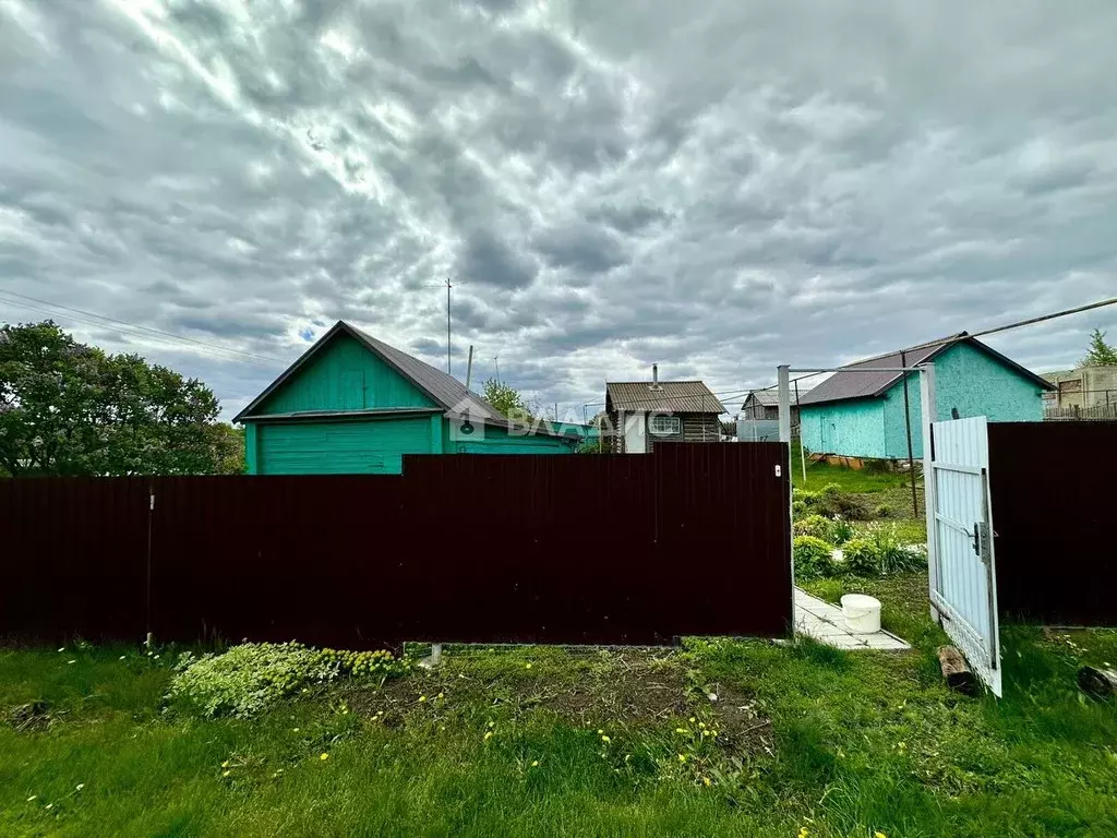 Дом в Пензенская область, Пензенский район, Ермоловский сельсовет, с. ... - Фото 2