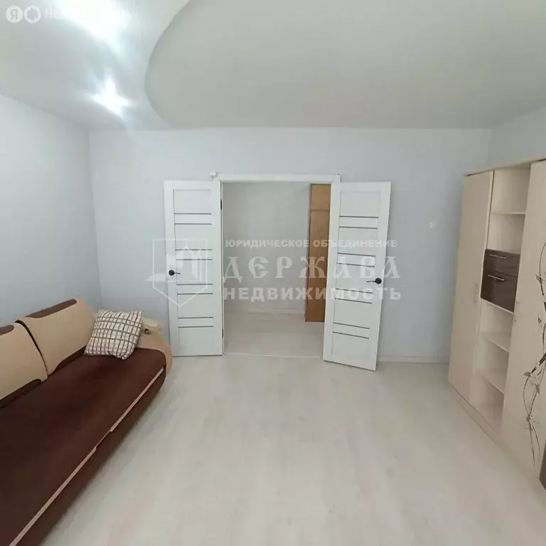 3-комнатная квартира: Ленинск-Кузнецкий, проспект Ленина, 82 (64.8 м) - Фото 1