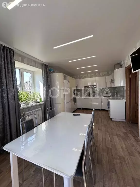 Дом в Тюмень, проезд Мидхата Сафиуллина, 9 (270 м) - Фото 2
