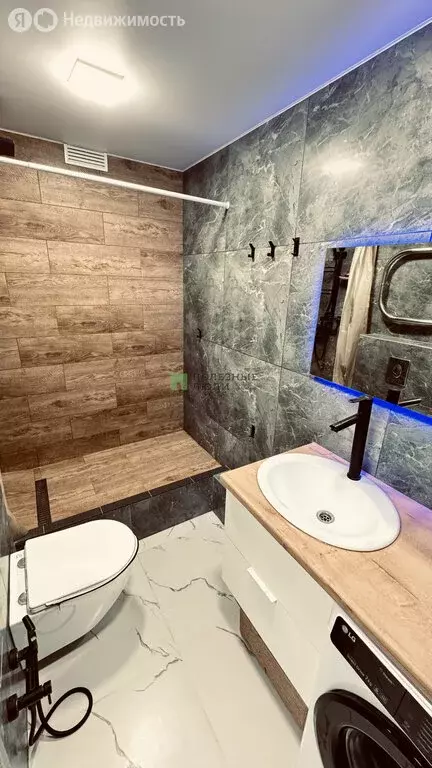 2-комнатная квартира: Ижевск, Воткинское шоссе, 41 (52 м) - Фото 1