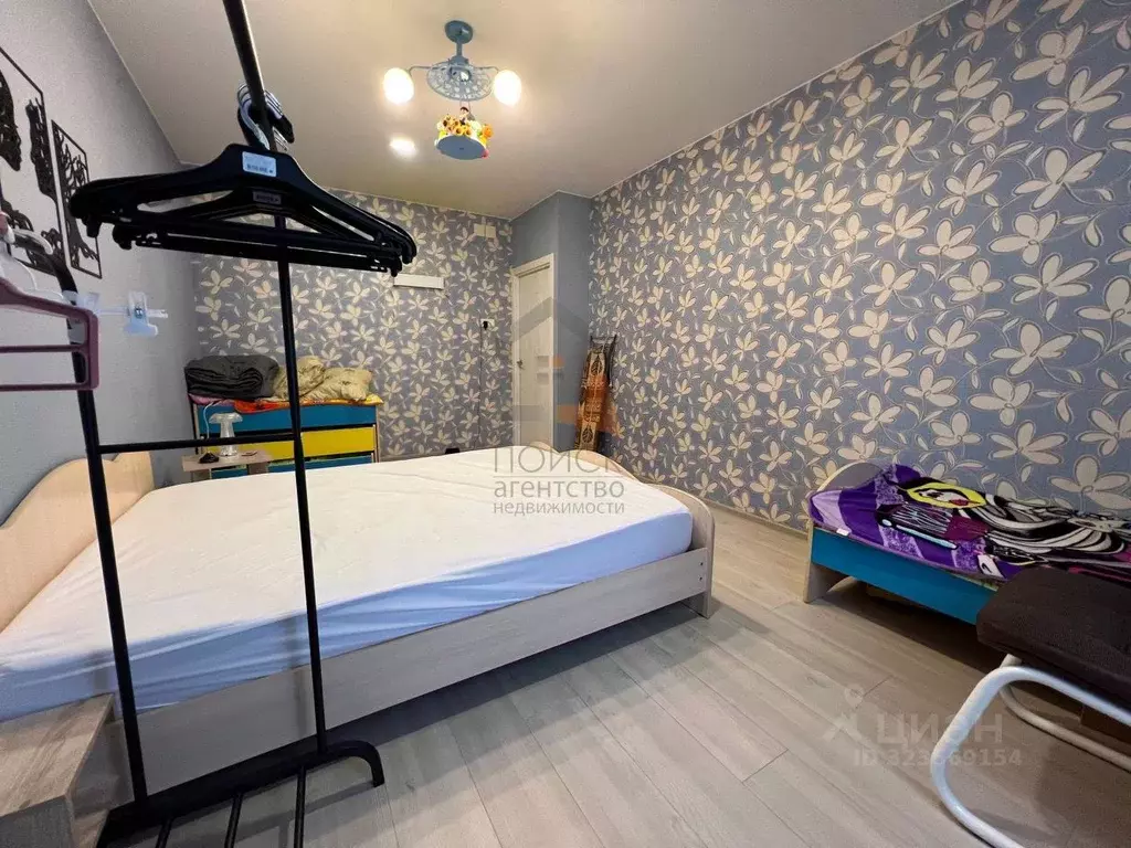 2-к кв. Кировская область, Киров ул. Садаковская, 6 (72.4 м) - Фото 2