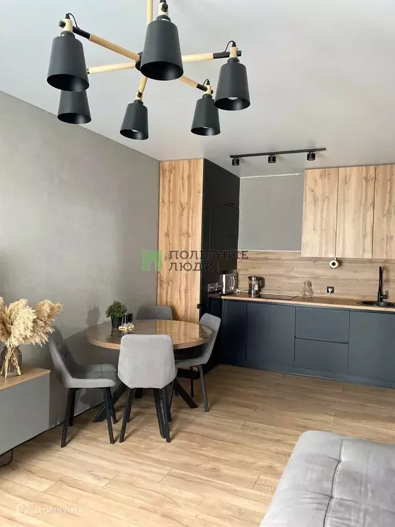 Продаётся 4-к квартира, 75 м - Фото 1