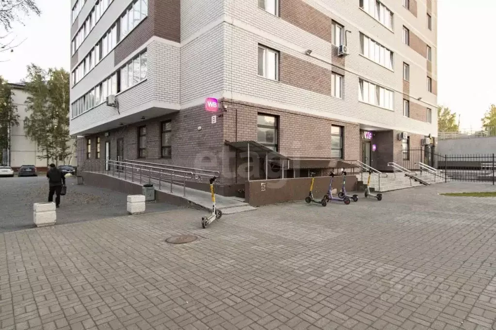 Помещение свободного назначения в Тюменская область, Тюмень проезд ... - Фото 1