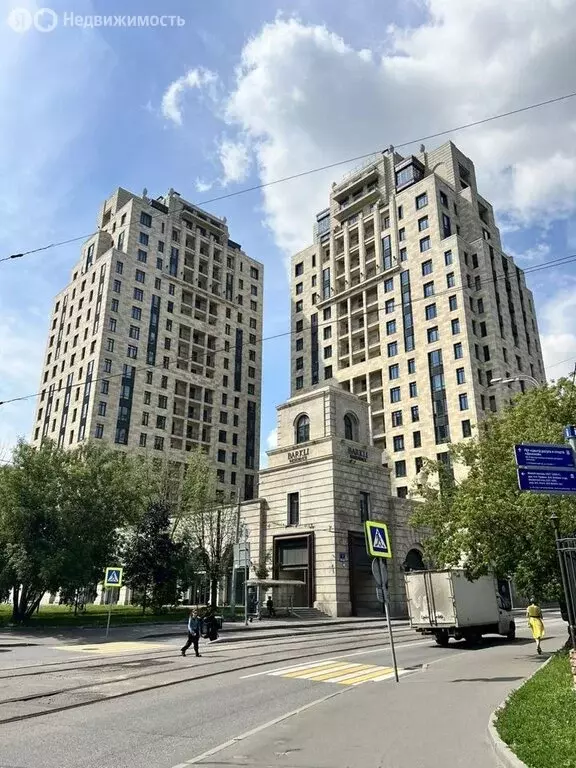 4-комнатная квартира: Москва, улица Орджоникидзе, 1 (140 м) - Фото 0