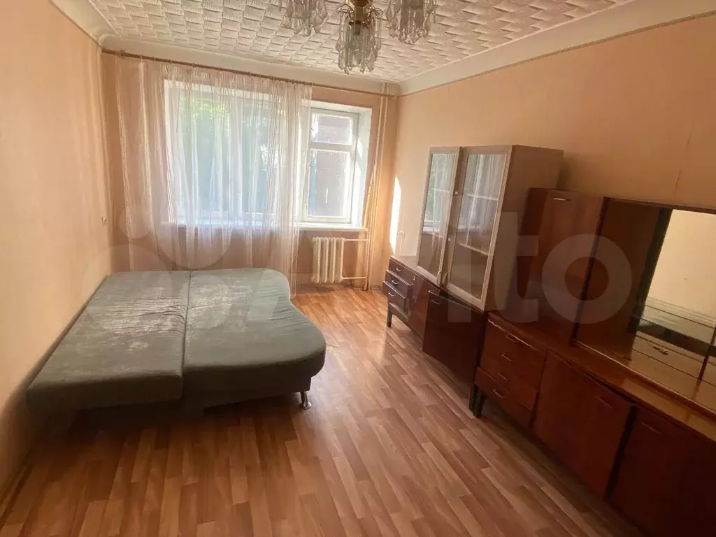 Комната 18 м в 3-к., 3/5 эт. - Фото 1