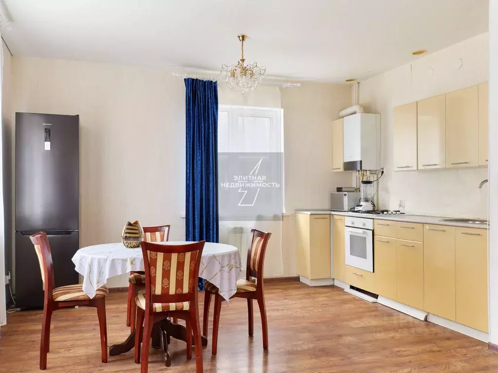 Дом в Татарстан, Лаишевский район, Орловское с/пос, д. Орел ул. ... - Фото 2