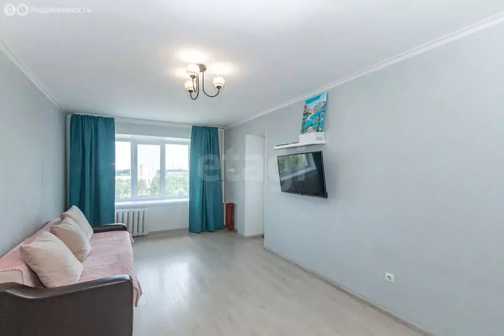 2-комнатная квартира: Омск, улица Челюскинцев, 91 (45.5 м) - Фото 1