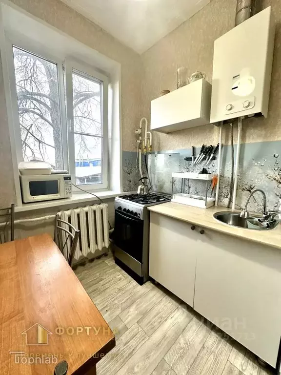 3-к кв. Нижегородская область, Бор ул. Филиппова, 4 (36.7 м) - Фото 1