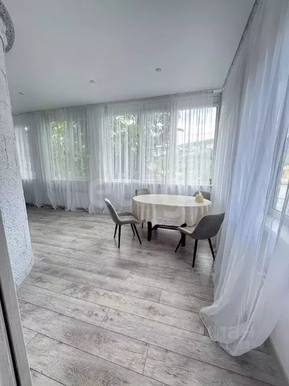2-к кв. Крым, Ялта ул. Кирова, 151 (93.0 м) - Фото 1