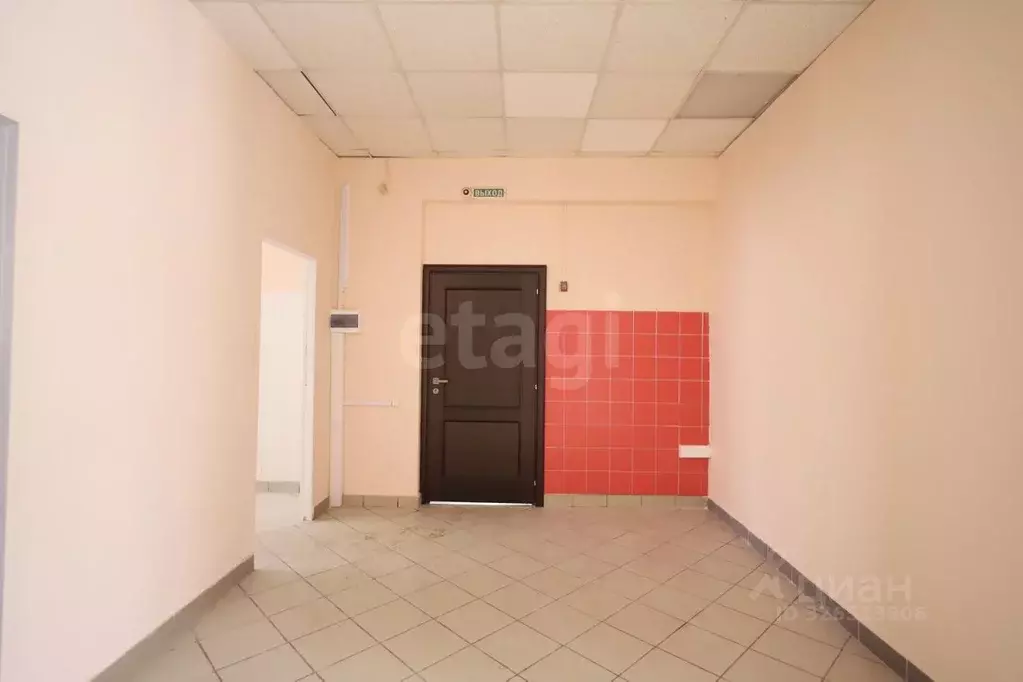 Торговая площадь в Оренбургская область, Оренбург ул. Шевченко, 255 ... - Фото 1