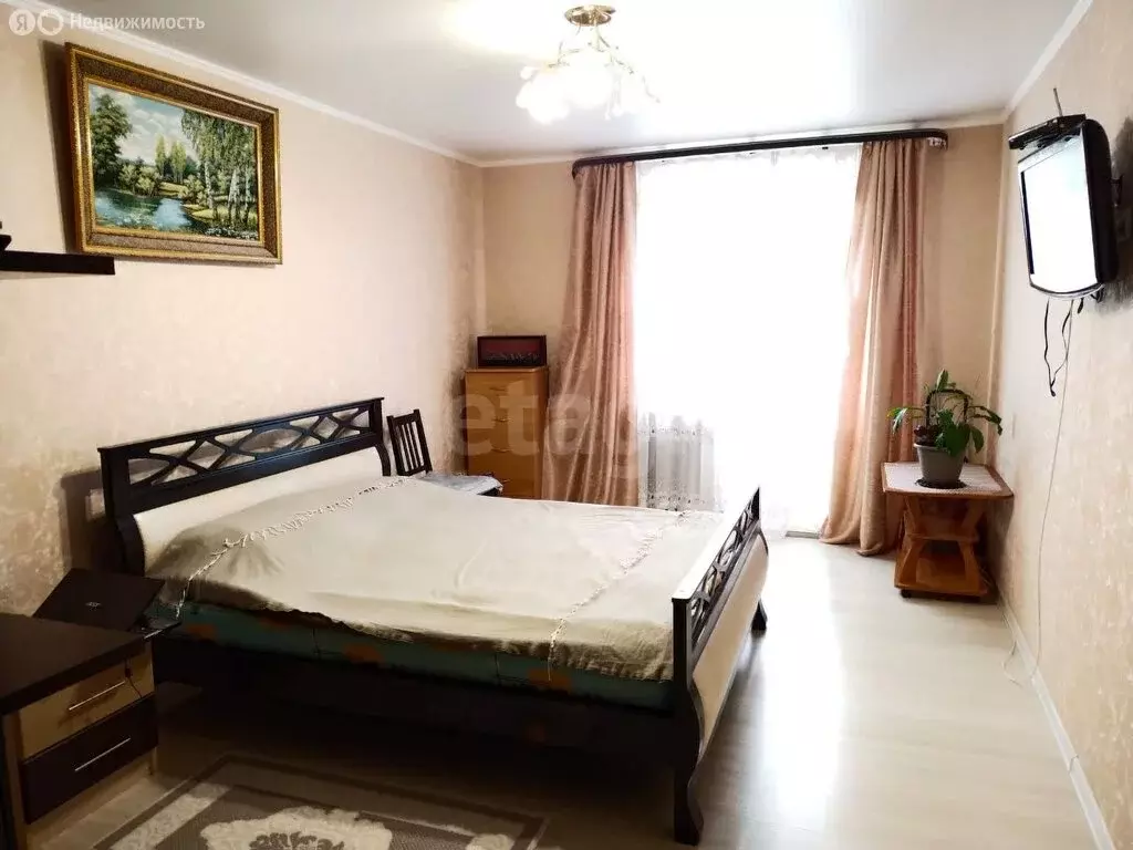 2-комнатная квартира: Калуга, улица Георгия Амелина, 19 (57 м) - Фото 0