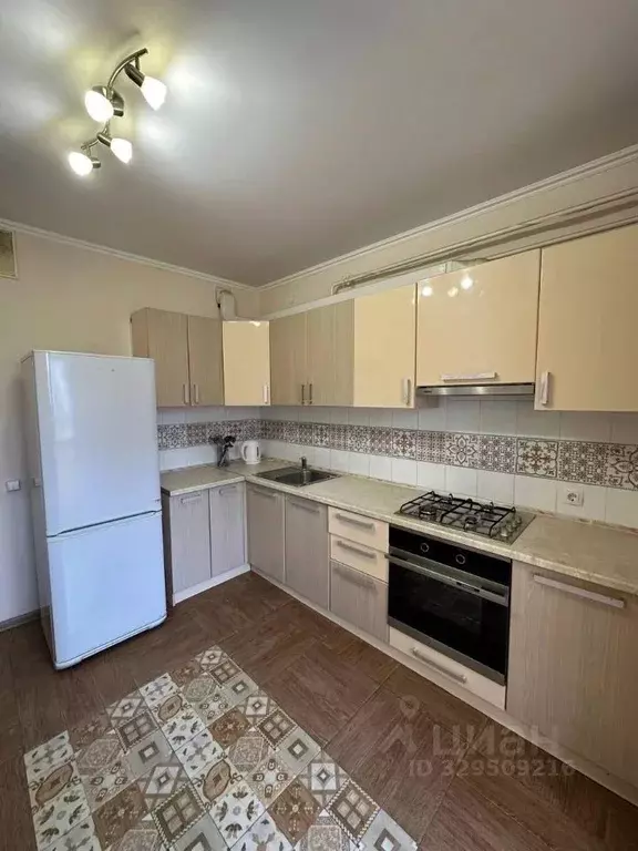 1-к кв. Крым, Симферополь ул. Киевская, 179 (40.0 м) - Фото 1