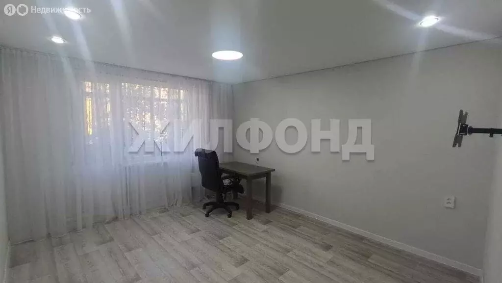 2-комнатная квартира: Горный, Космическая улица, 8 (43.7 м) - Фото 1