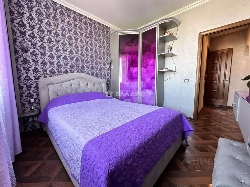 Квартира, 3 комнаты, 71.4 м - Фото 0