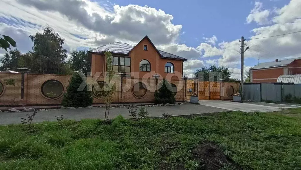 Коттедж в Новосибирская область, Обь Березовый пер. (253 м) - Фото 1