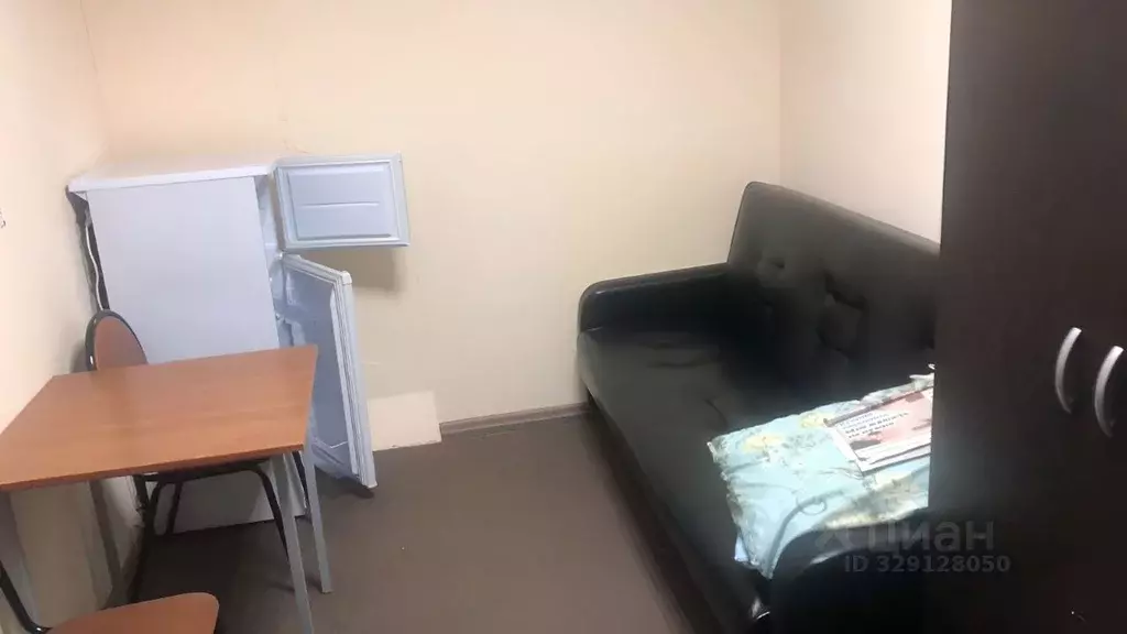 Комната Москва ул. Красного Маяка, 15АС1 (5.8 м) - Фото 1