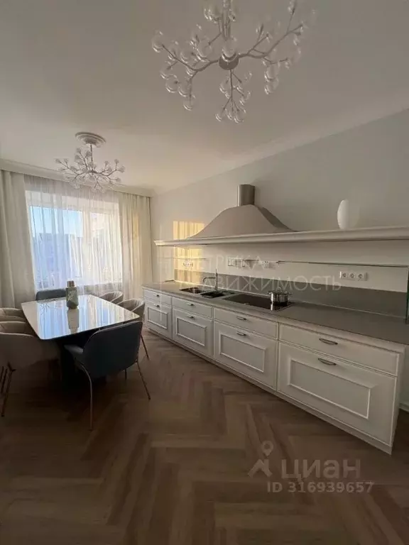 4-к кв. Тюменская область, Тюмень Водопроводная ул., 6 (144.0 м) - Фото 0