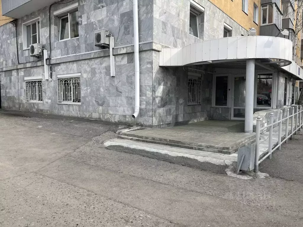Офис в Курганская область, Курган ул. Урицкого, 4 (79 м) - Фото 1