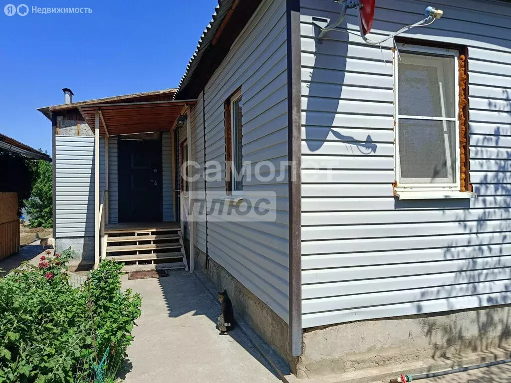 Дом в Астрахань, Батайская улица, 7 (90 м) - Фото 1