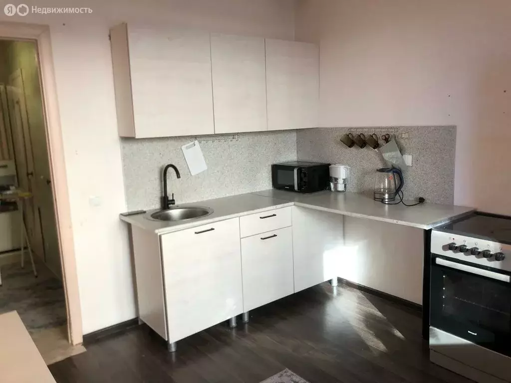 1-комнатная квартира: Бугры, Воронцовский бульвар, 5к1 (40 м) - Фото 0
