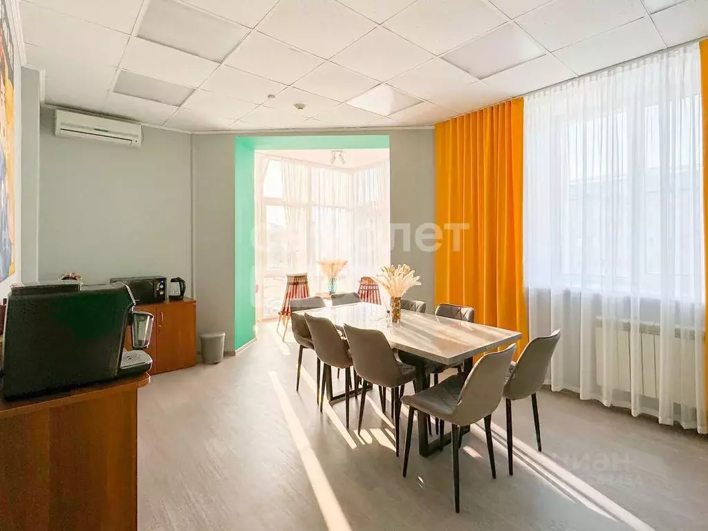 Офис в Амурская область, Благовещенск Театральная ул., 57 (312 м) - Фото 2