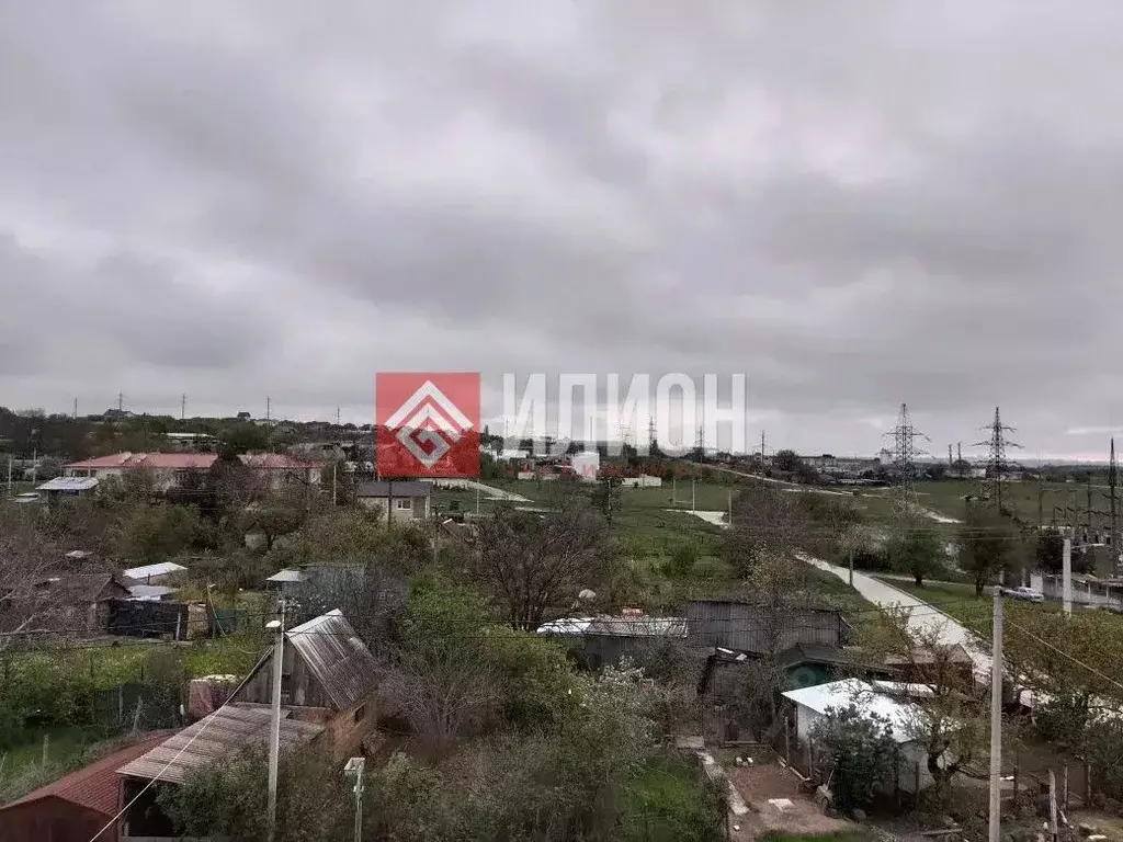2-к кв. Севастополь ул. Энергетиков, 12А (52.1 м) - Фото 2
