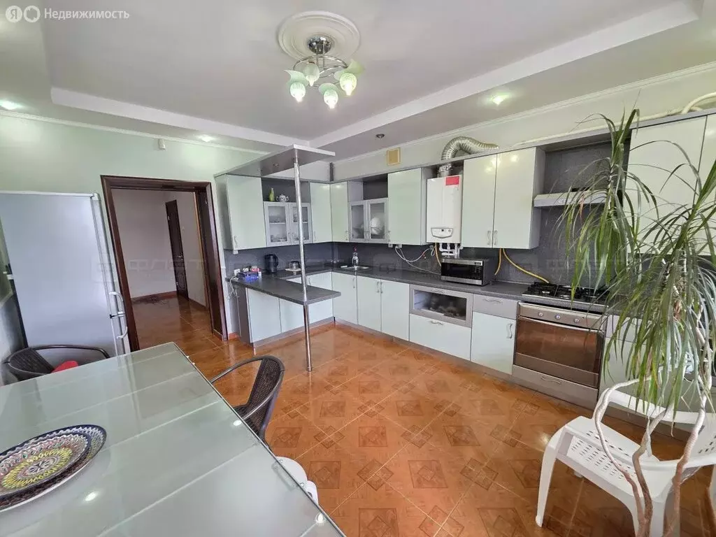 2-комнатная квартира: Казань, Лево-Булачная улица, 16 (96 м) - Фото 0