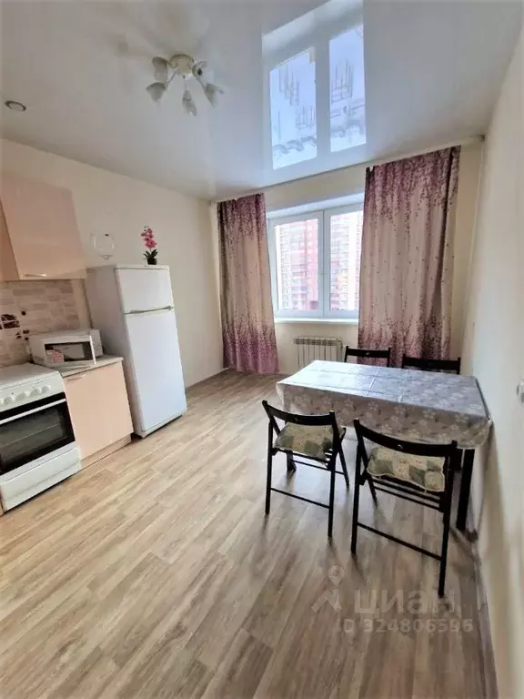 1-к кв. Иркутская область, Иркутск проезд Юрия Тена, 16 (47.0 м) - Фото 1