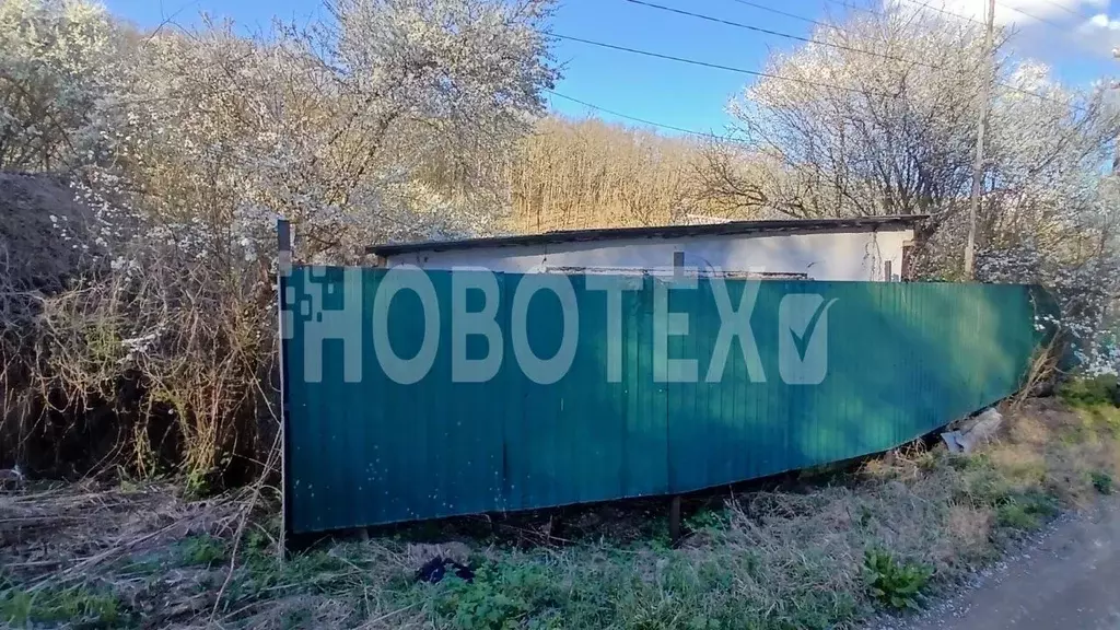 Дом в Краснодарский край, Апшеронский район, Куринское с/пос, пос. ... - Фото 2